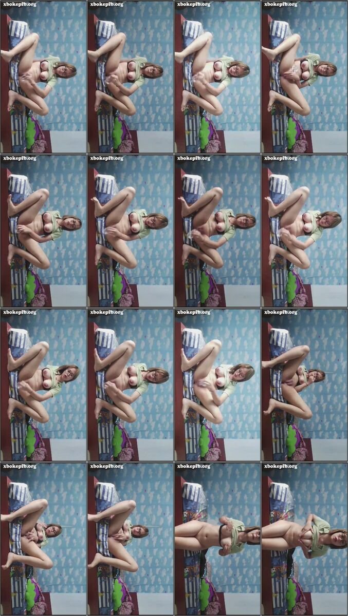 abg cantik kacamata colmek dildo bening jumbo